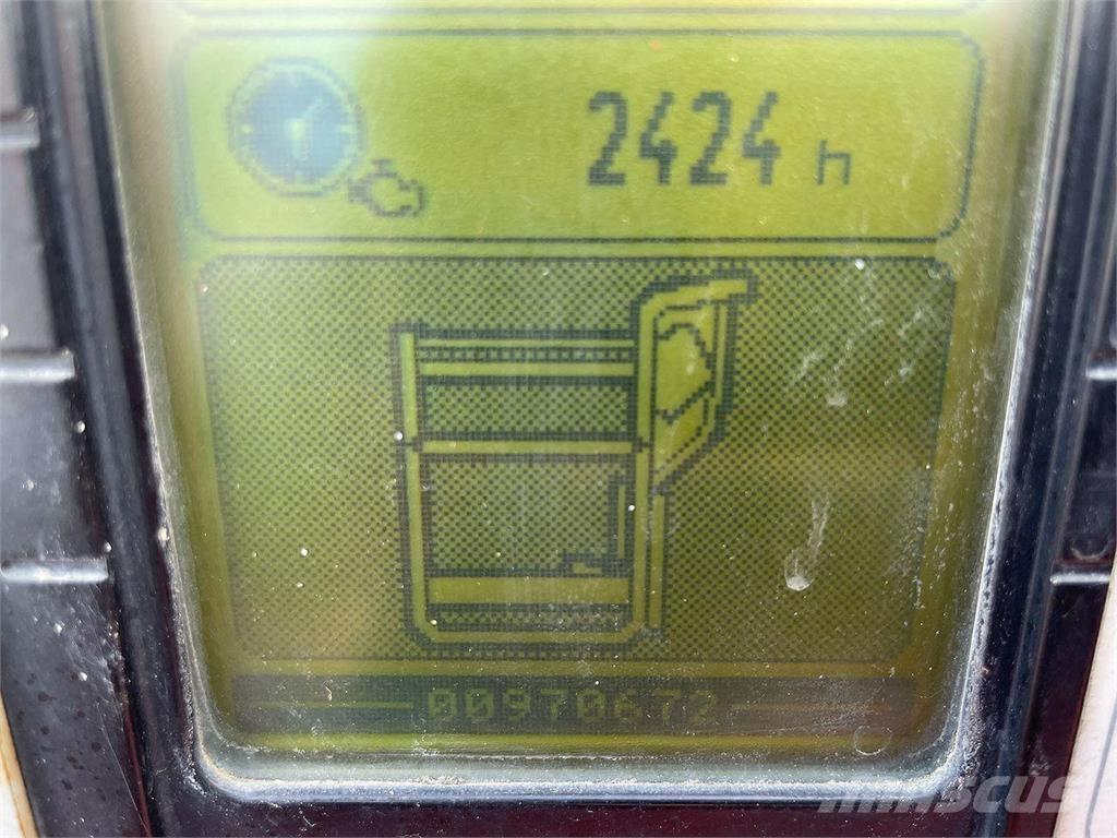 Manitou 160ATJ+ RC Plataformas con brazo de elevación manual