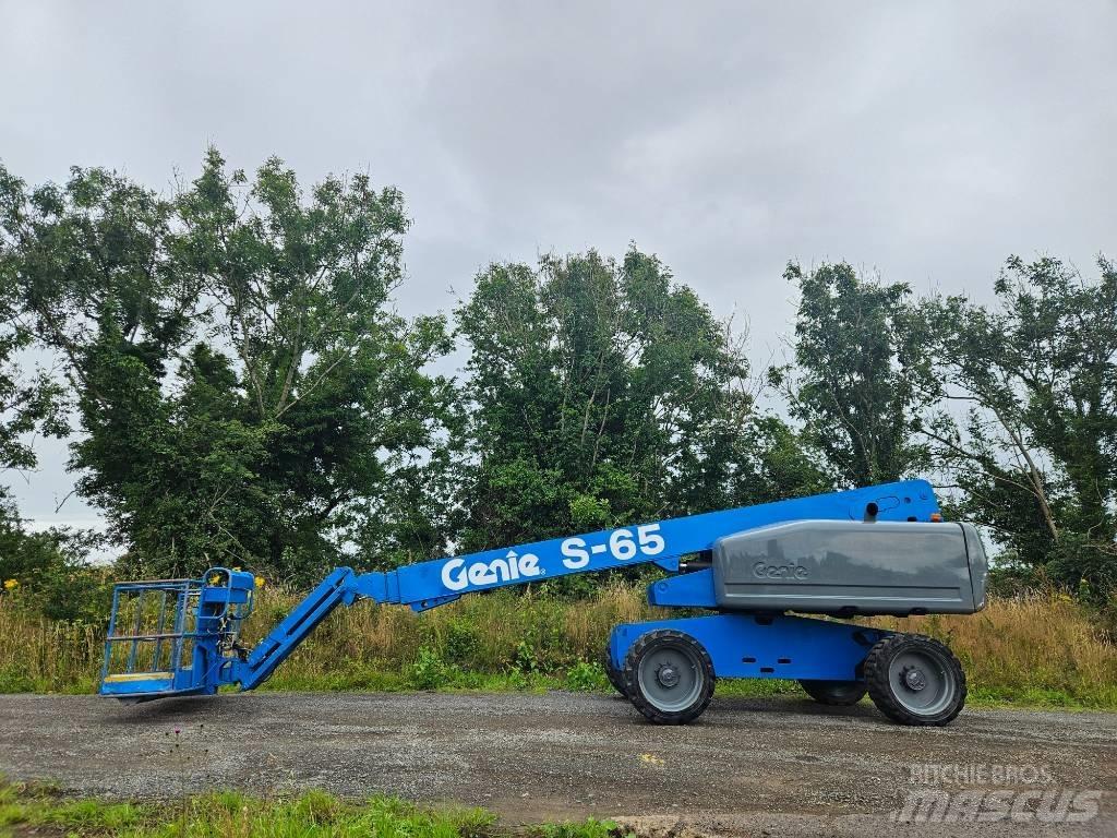 Genie S 65 Plataformas con brazo de elevación telescópico