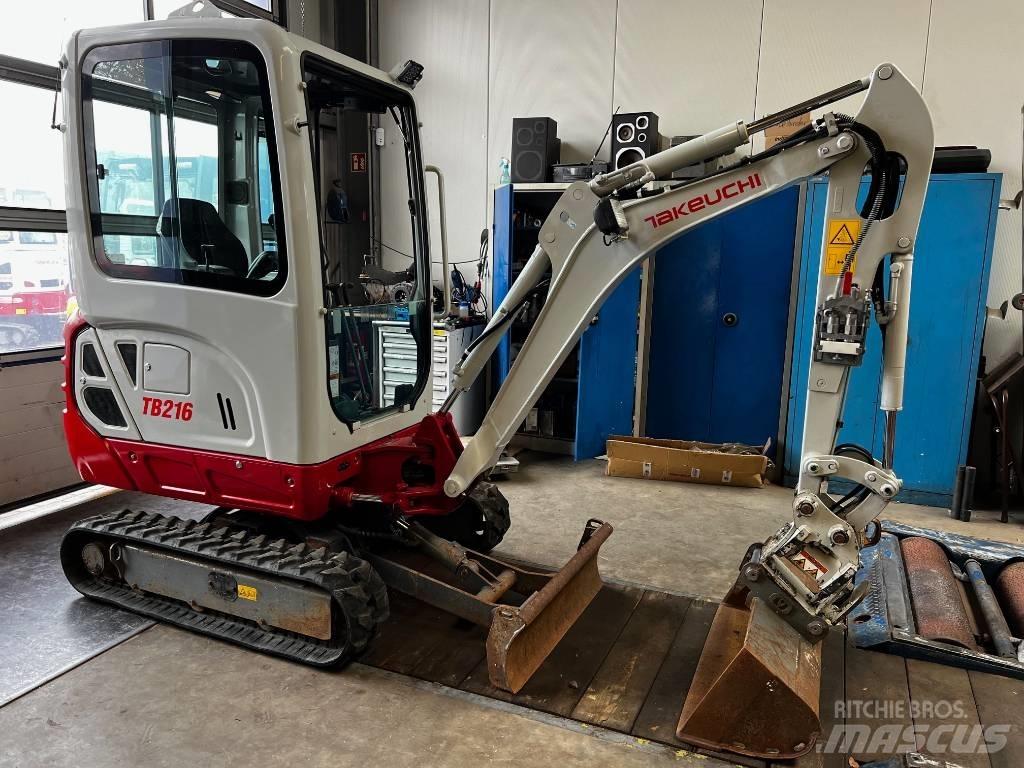 Takeuchi TB216 V4 Miniexcavadoras