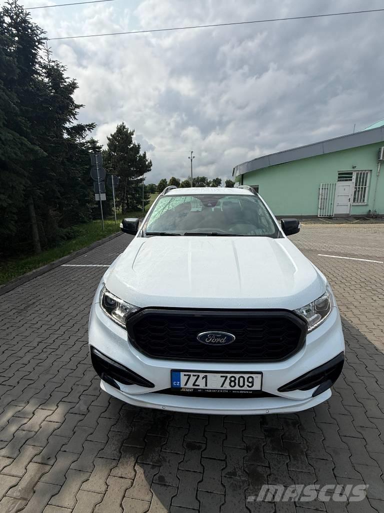 Ford Ranger Caja abierta/laterales abatibles