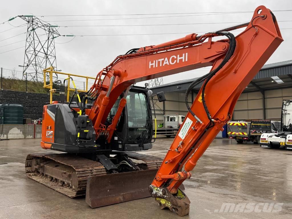 Hitachi ZX 135 US-7 Excavadoras sobre orugas
