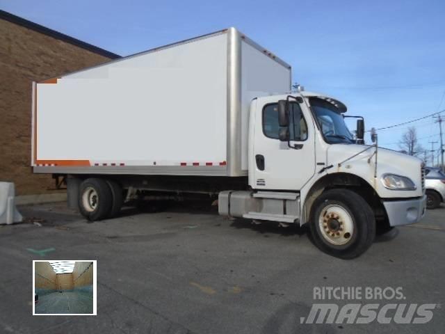 Freightliner M 106 Camiones con caja de remolque