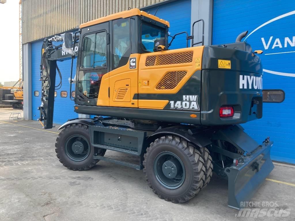 Hyundai HW140A Excavadoras de ruedas