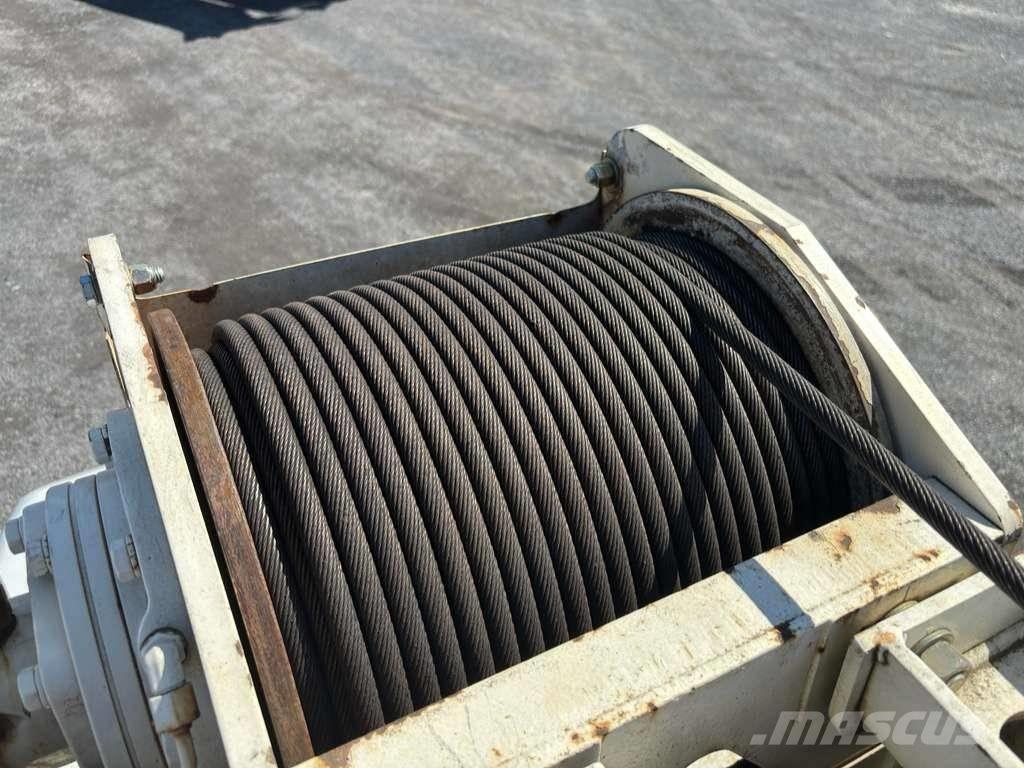 Terex BT 4792 Camiones grúa