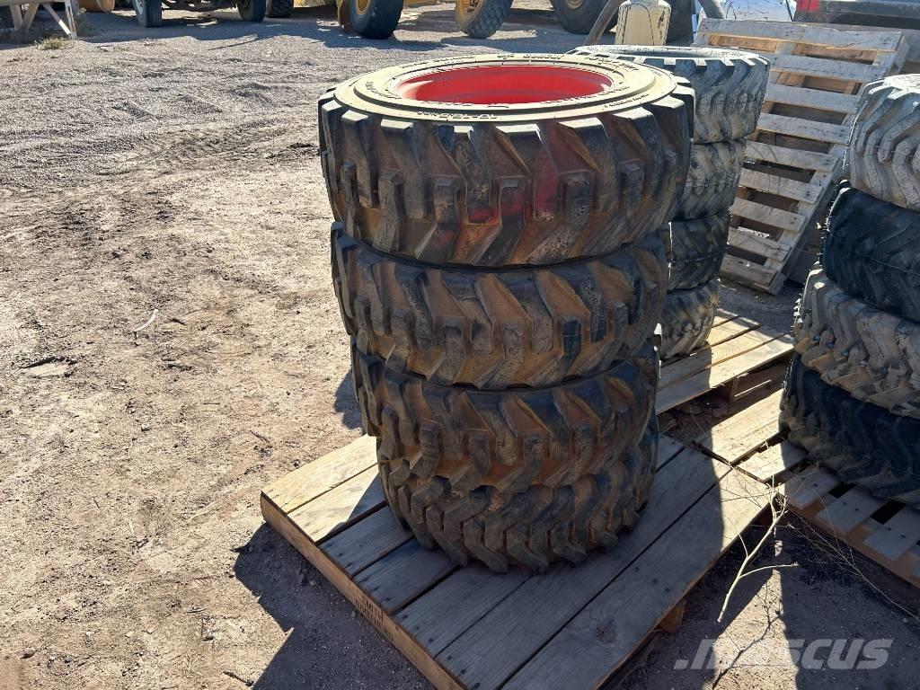 Bobcat 10x16.5 Tires Llantas