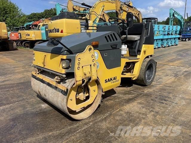 Sakai TW 352 Rodillos de un solo tambor