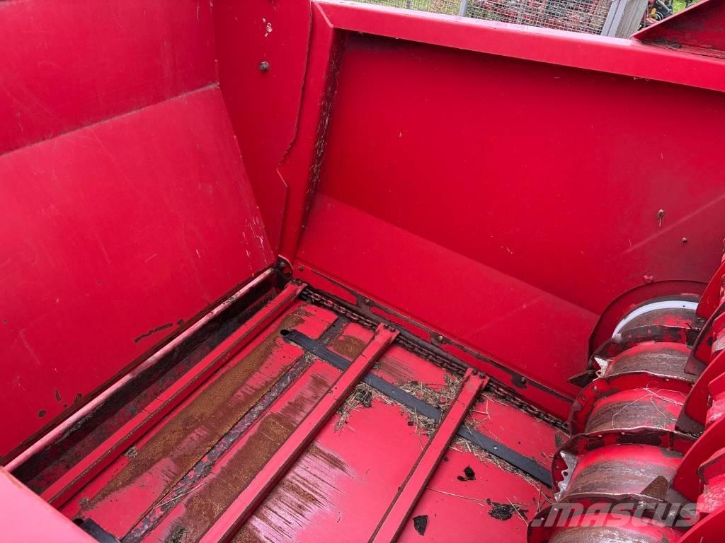 Kverneland 853 Pro Desmenuzadoras, cortadoras y desenrolladoras de pacas