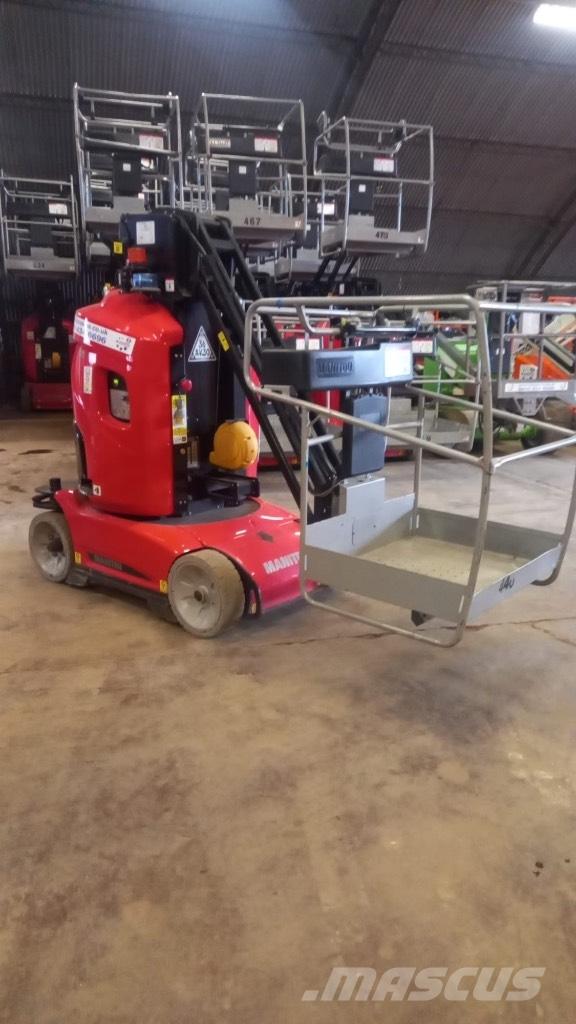 Manitou 100 VJR Plataformas con jaula de elevación