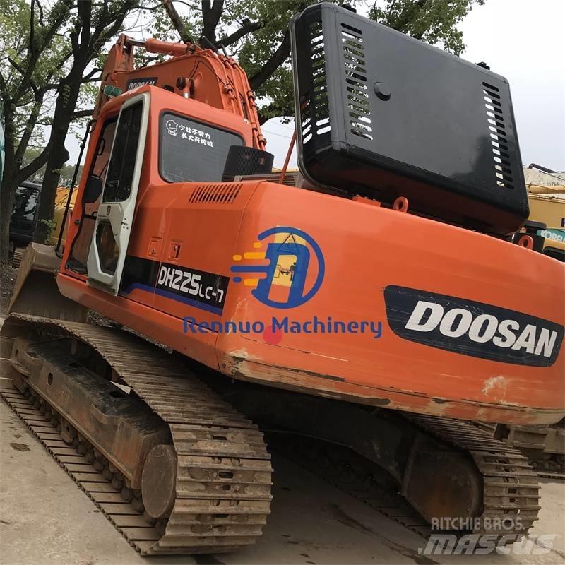 Doosan DH225LC-7 Excavadoras sobre orugas