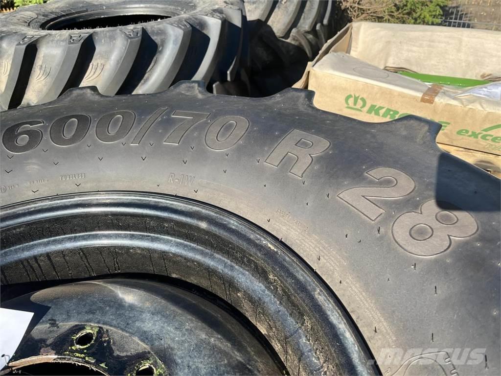 Mitas 600/70R28 Ruedas