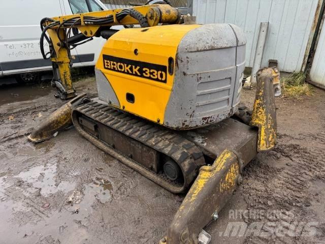 Brokk 330 Excavadoras de demolición