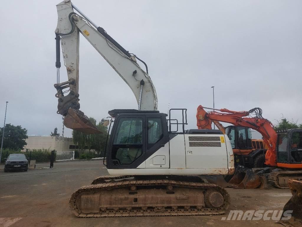 CASE CX 210 D Excavadoras sobre orugas