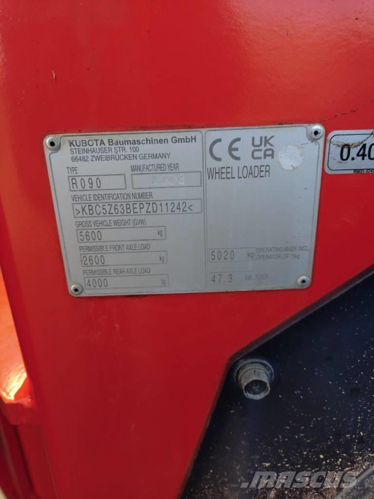 Kubota R 082 Cargadoras sobre ruedas