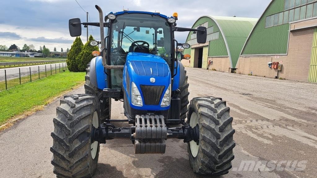 New Holland T 4.105 Tractores