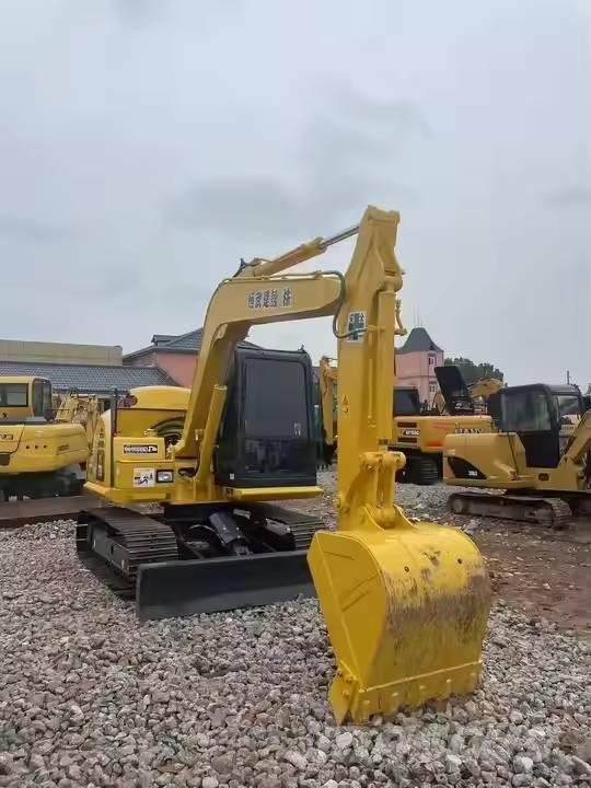 Komatsu PC70-8 Excavadoras 7t - 12t