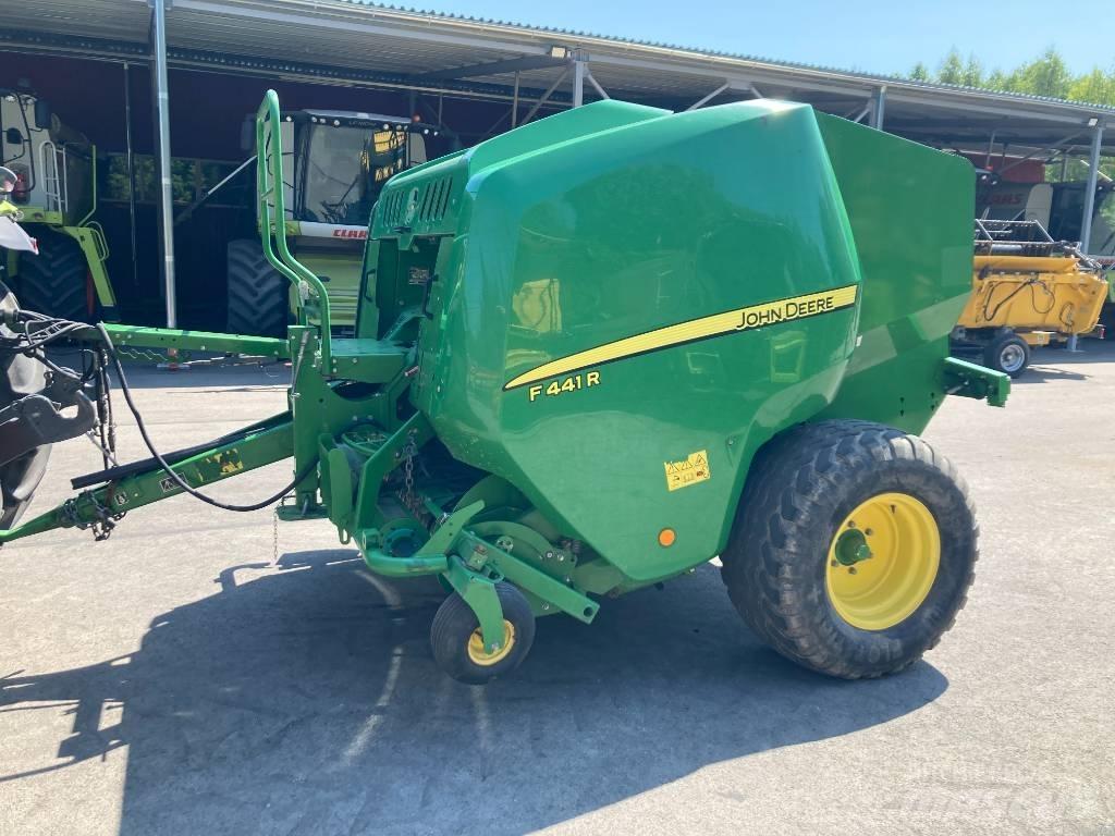 John Deere F441R Empacadoras circular