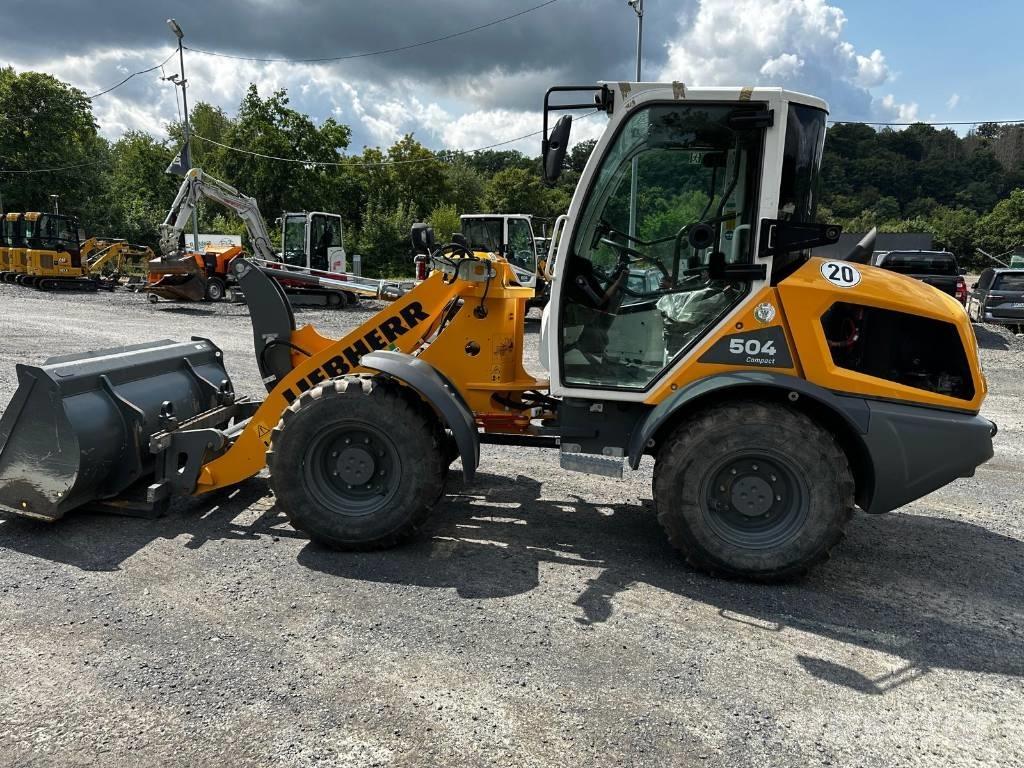 Liebherr 504 Compact Cargadoras sobre ruedas