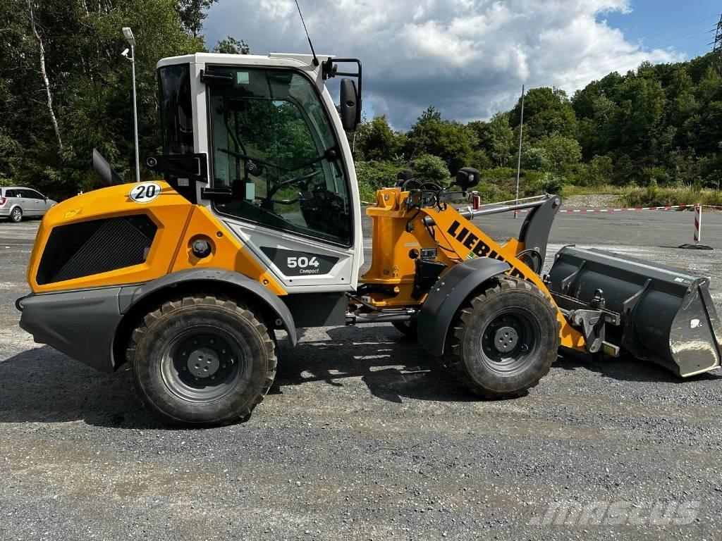 Liebherr 504 Compact Cargadoras sobre ruedas