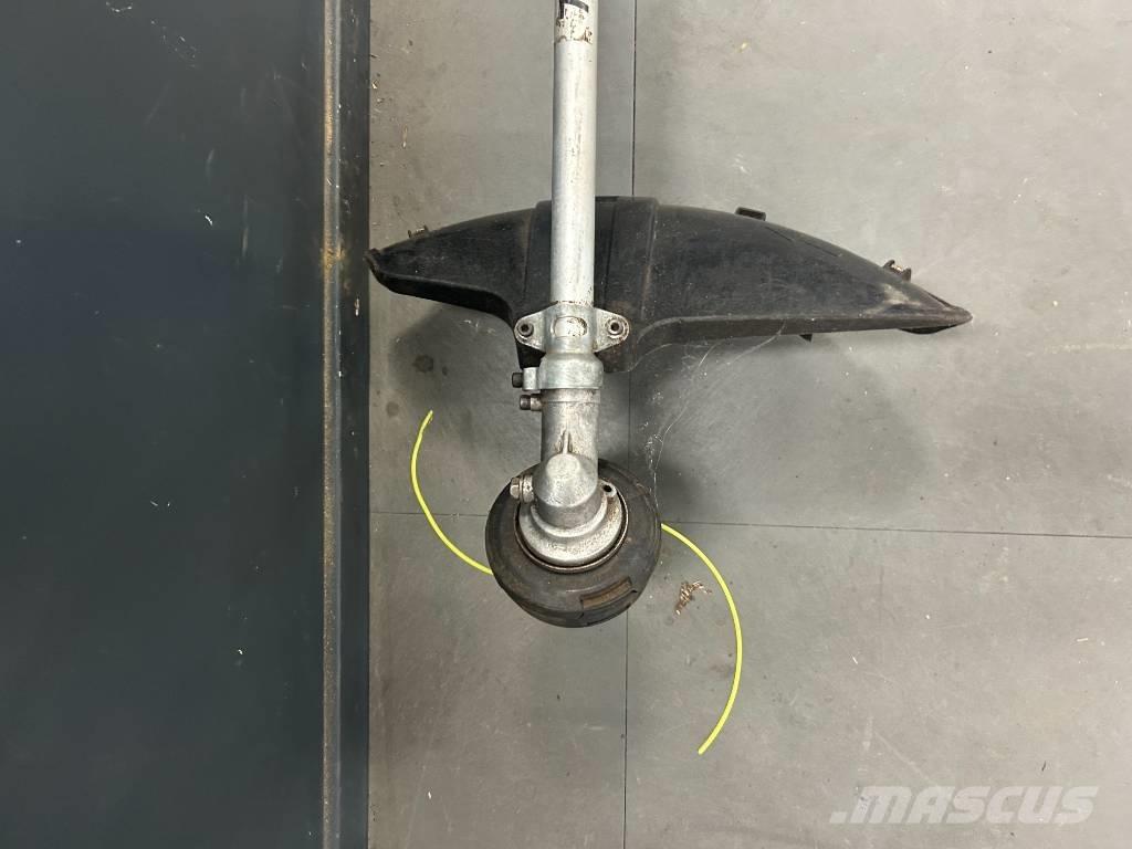 Makita Ur007gz01 Otras máquinas de jardinería y limpieza urbana