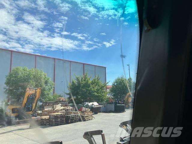 JCB 4CX AEC Retrocargadoras