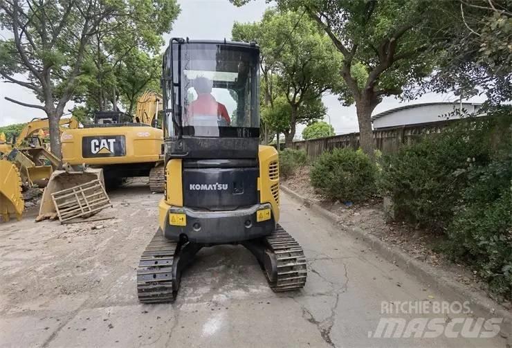 Komatsu PC35 Excavadoras sobre orugas