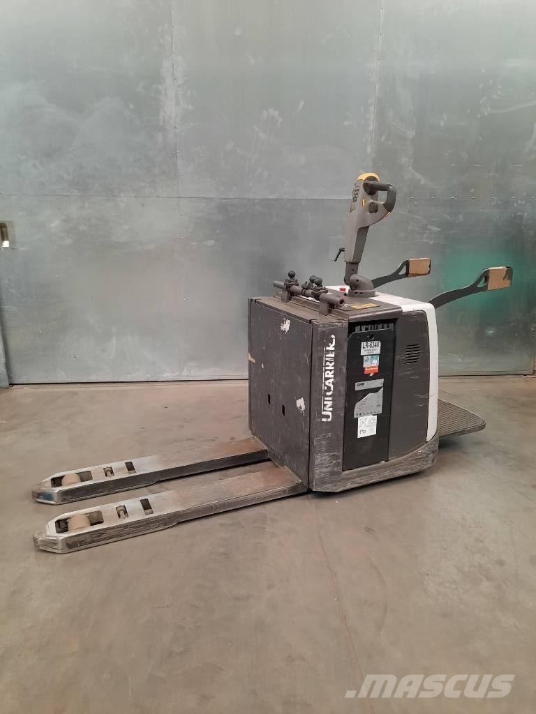 UniCarriers 200PMR Montacargas con plataformas de baja elevación