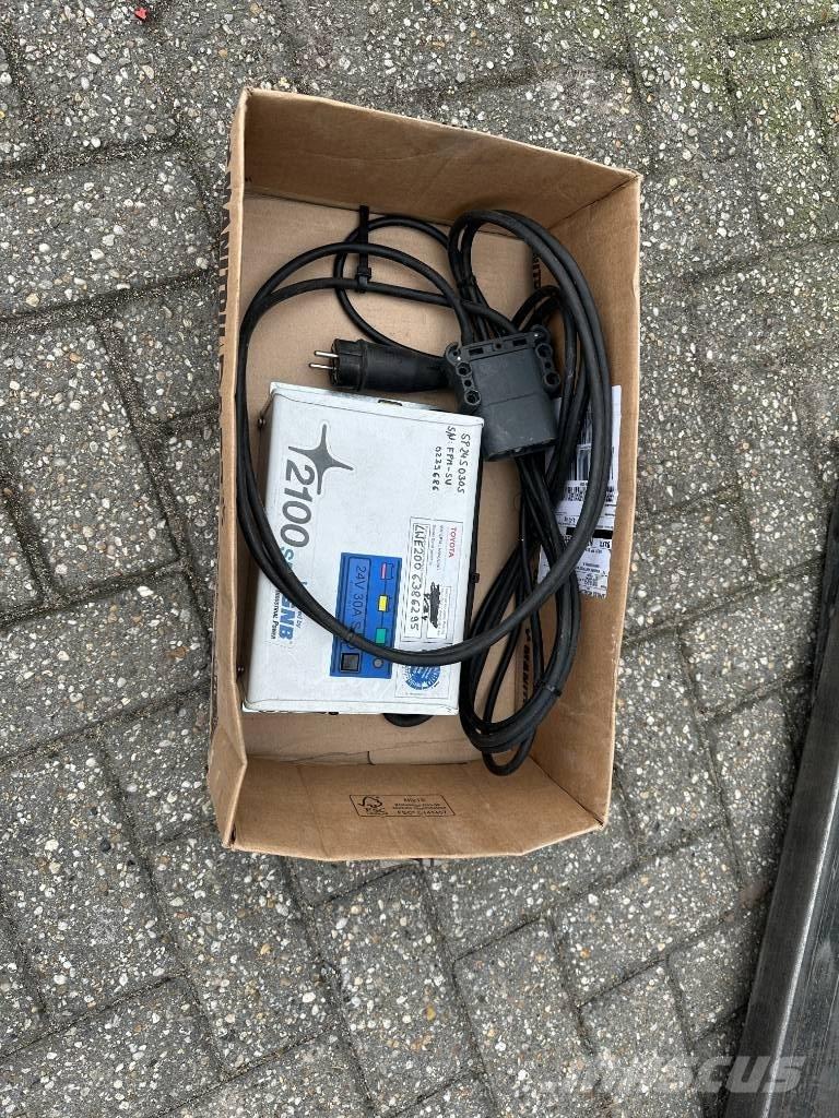 Toyota LPE 200 Montacargas con plataformas de baja elevación