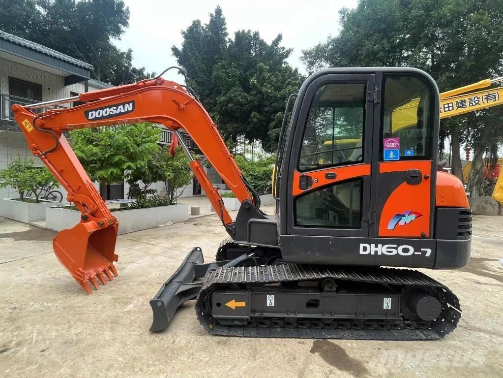 Doosan DH 60-7 Miniexcavadoras