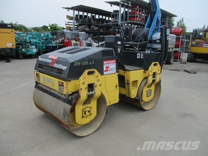 Bomag BW 135 AD Rodillos de doble tambor
