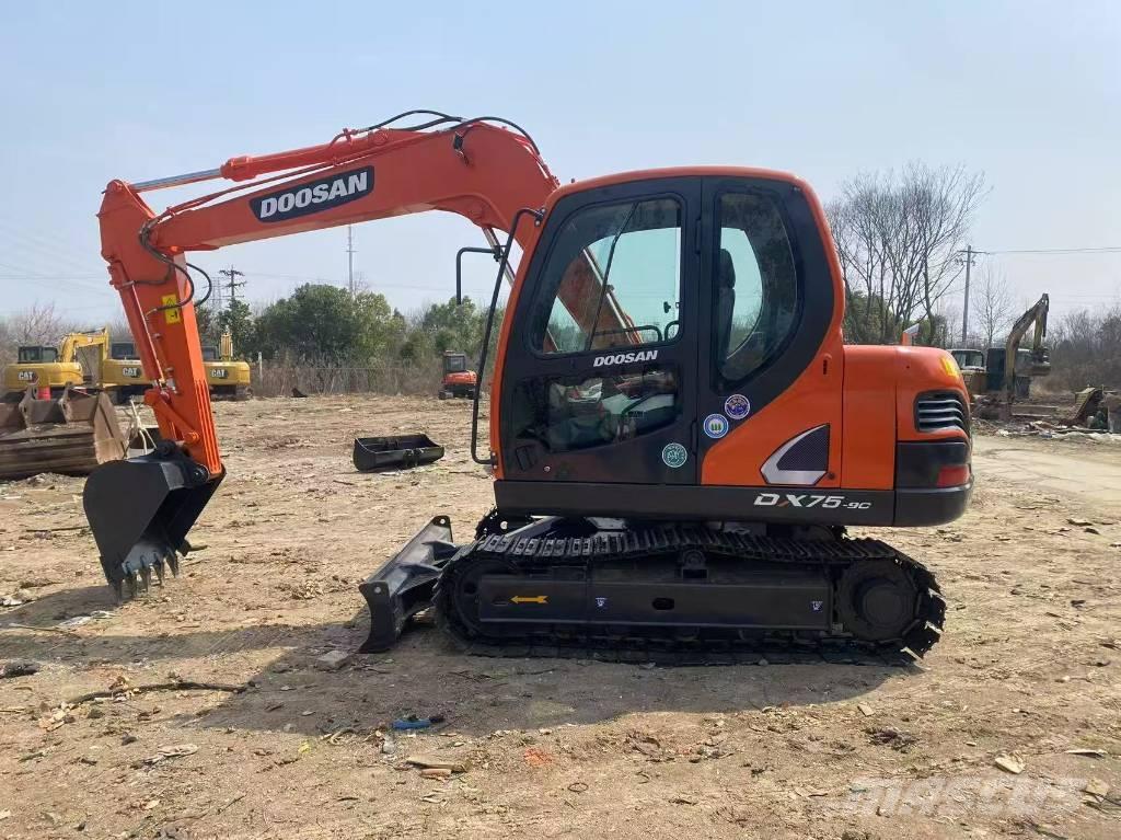 Doosan DX 75-9 C Excavadoras 7t - 12t