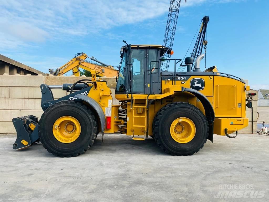 John Deere 824p Cargadoras sobre ruedas