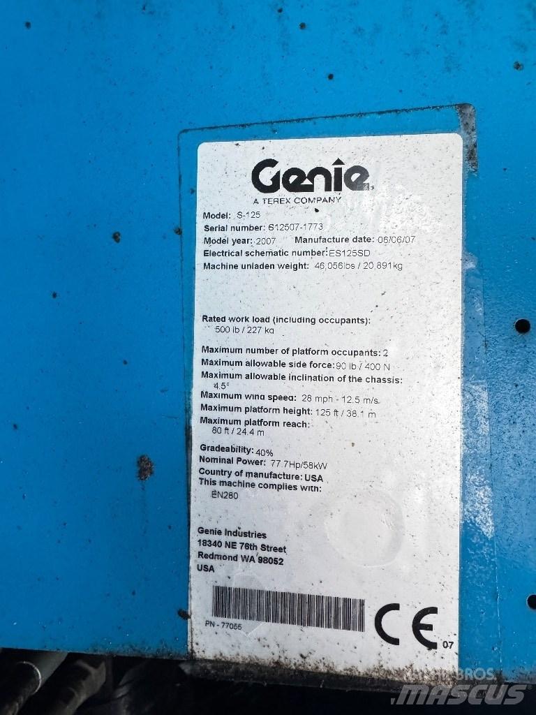 Genie S 125 Plataformas con brazo de elevación telescópico