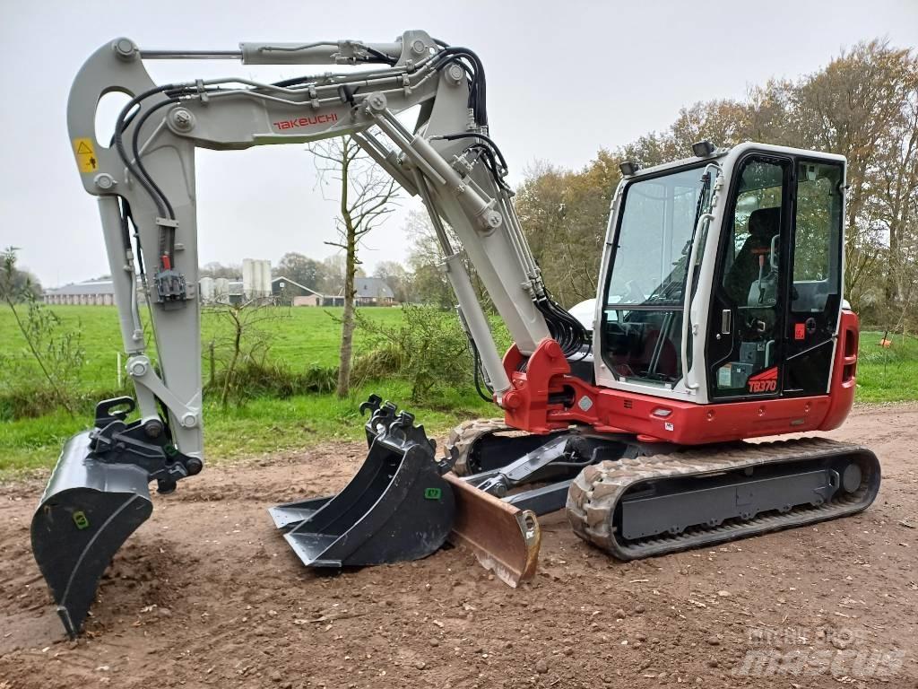 Takeuchi TB 370 Excavadoras 7t - 12t