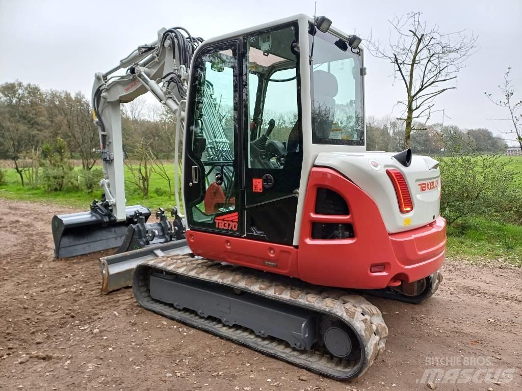 Takeuchi TB 370 Excavadoras 7t - 12t