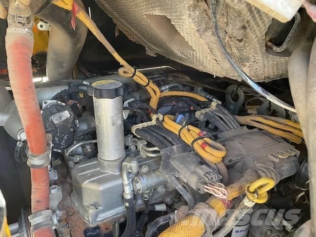 Wacker Neuson DW 60 Vehículos compactos de volteo