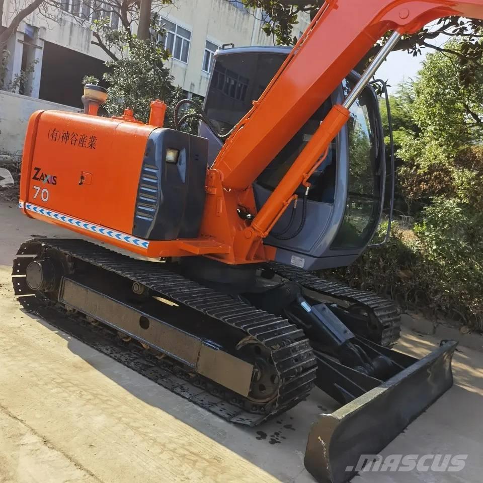 Hitachi ZX70 Excavadoras 7t - 12t