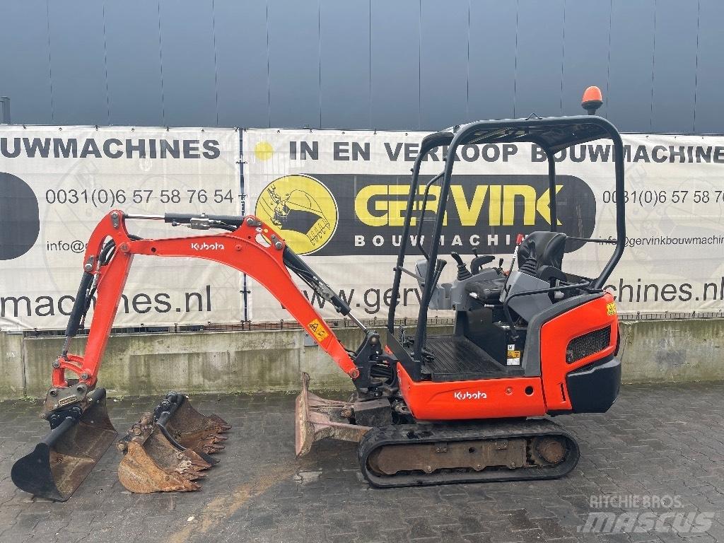 Kubota KX15-4 Miniexcavadoras