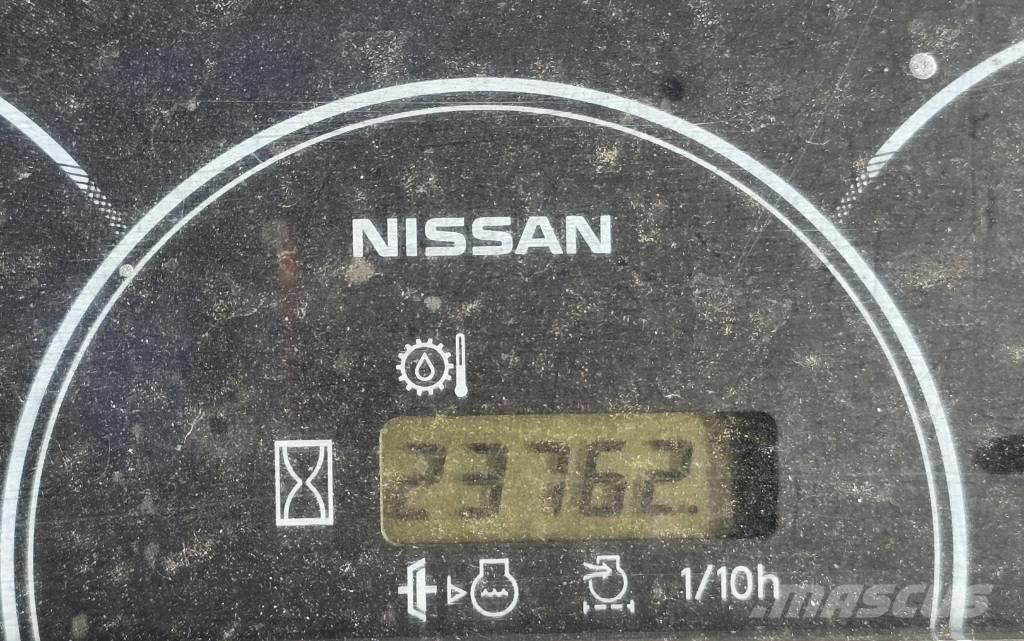 Nissan L01A15 Camiones LPG