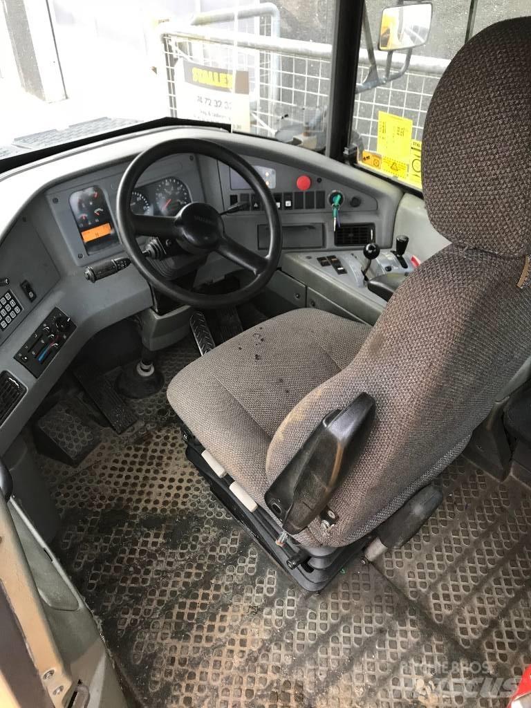 Volvo A25D Vehículos compactos de volteo