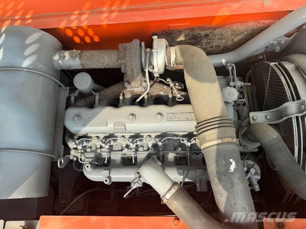 Hitachi ZX 240 Excavadoras sobre orugas