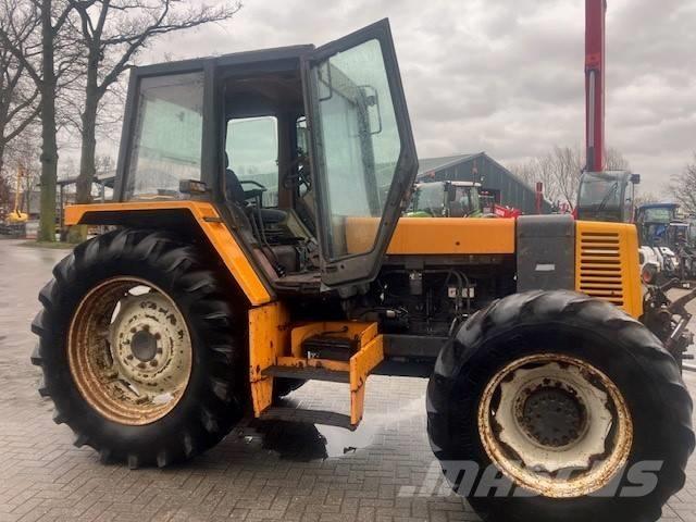 Renault 145-14 Tractores