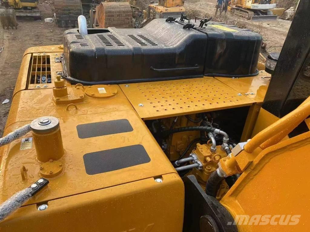 Sany SY 215 C Excavadoras sobre orugas