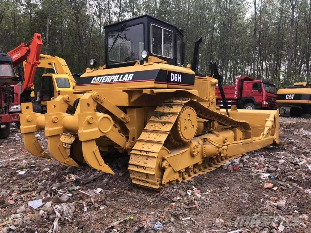 CAT D6H Buldozer sobre oruga