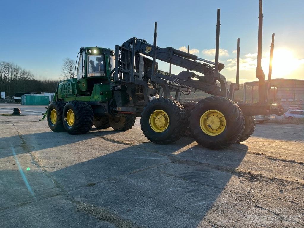 John Deere 1910G Transportadoras