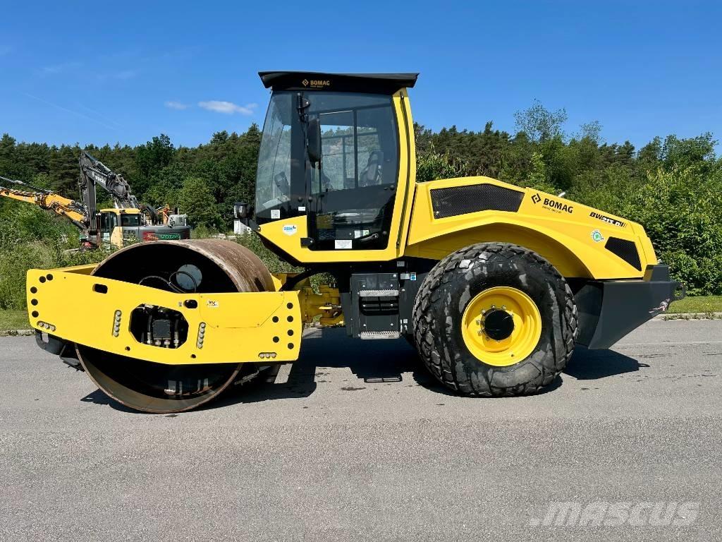 Bomag BW 213 D-5 Otros rodillos