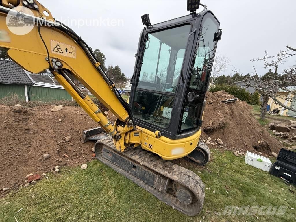 Komatsu PC 26 MR-3 Miniexcavadoras