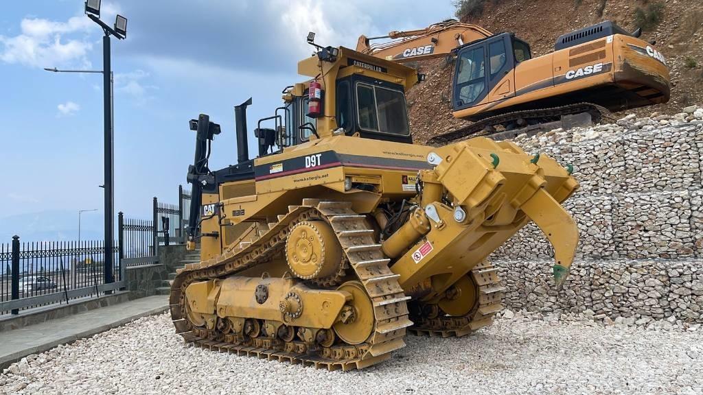 CAT D 9 N Buldozer sobre oruga