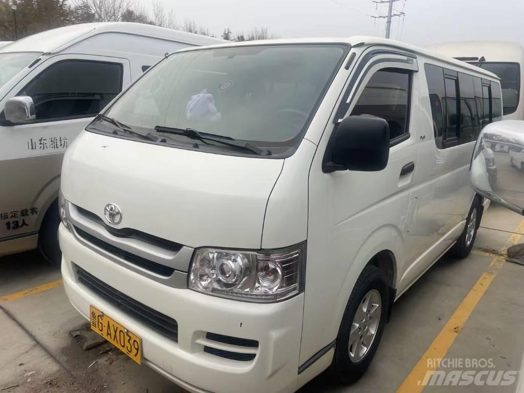 Toyota Hiace Autobuses interurbano