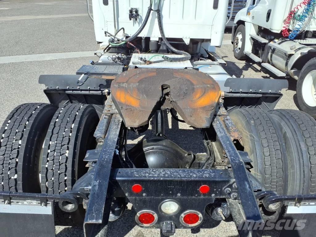 Freightliner M2 106 Camiones tractor