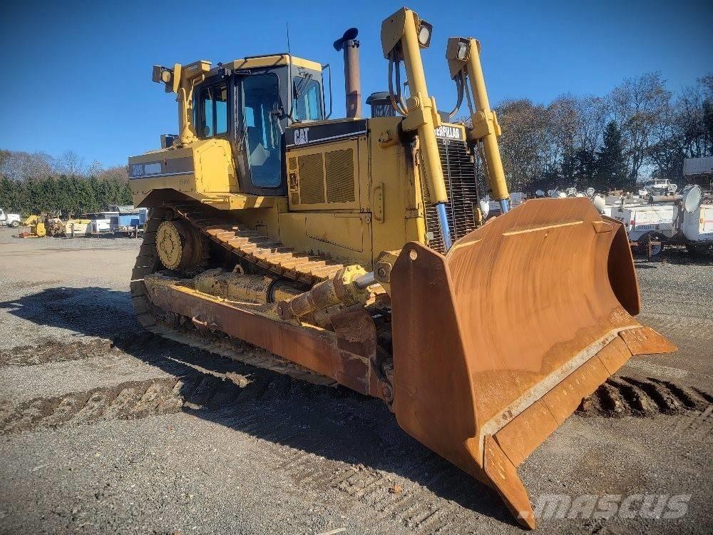 CAT D 8 R Buldozer sobre oruga